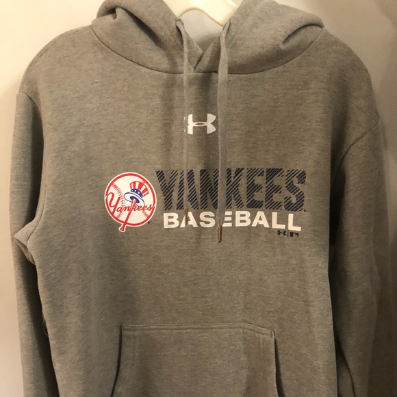 New York Yankees Under Armour Gray hoodie medium - Picture 2 of 2